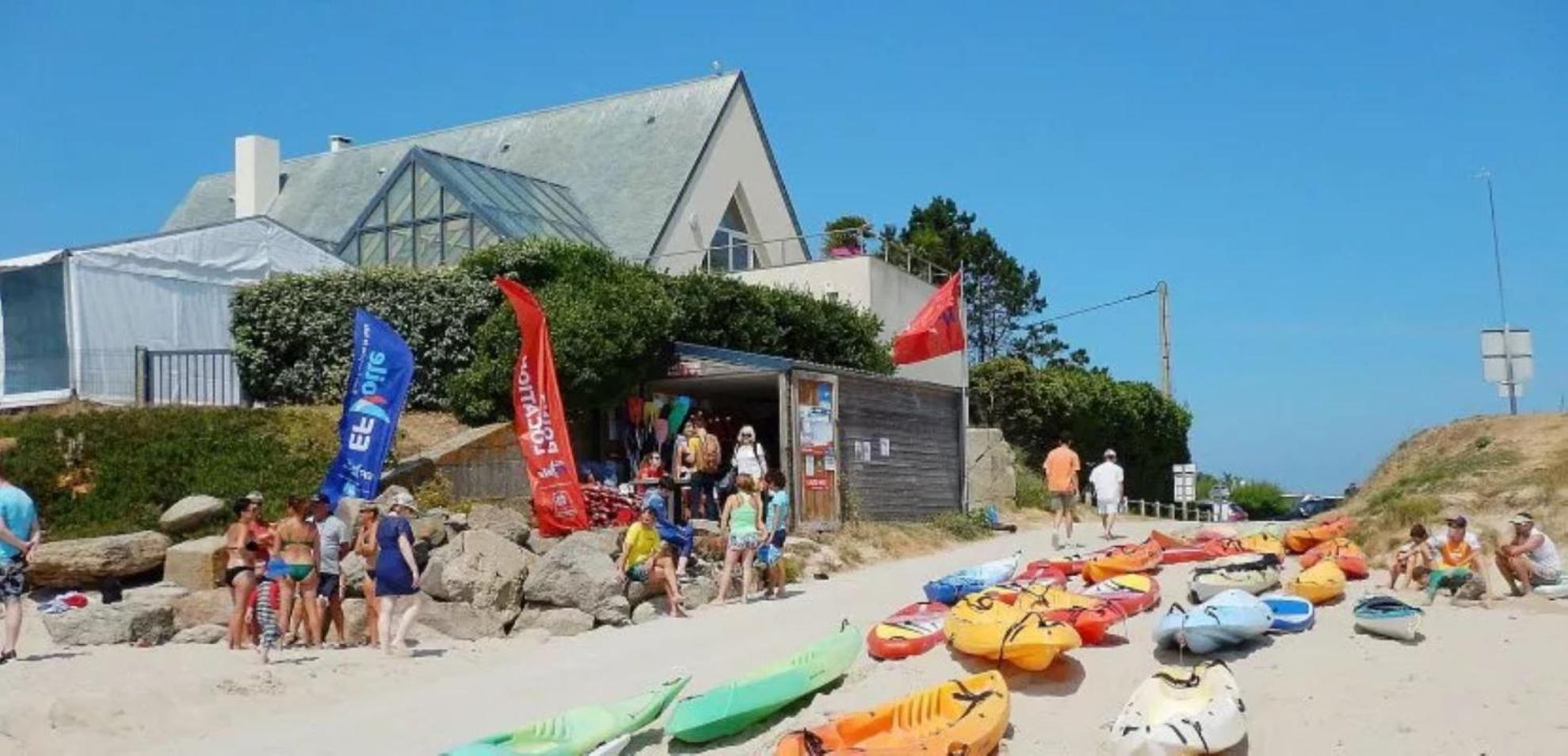 "La Revillaise" Proche Mer, Grand Jardin Clos, 2 A 5 Personnes-Adultes-Enfants- Réville Exterior foto