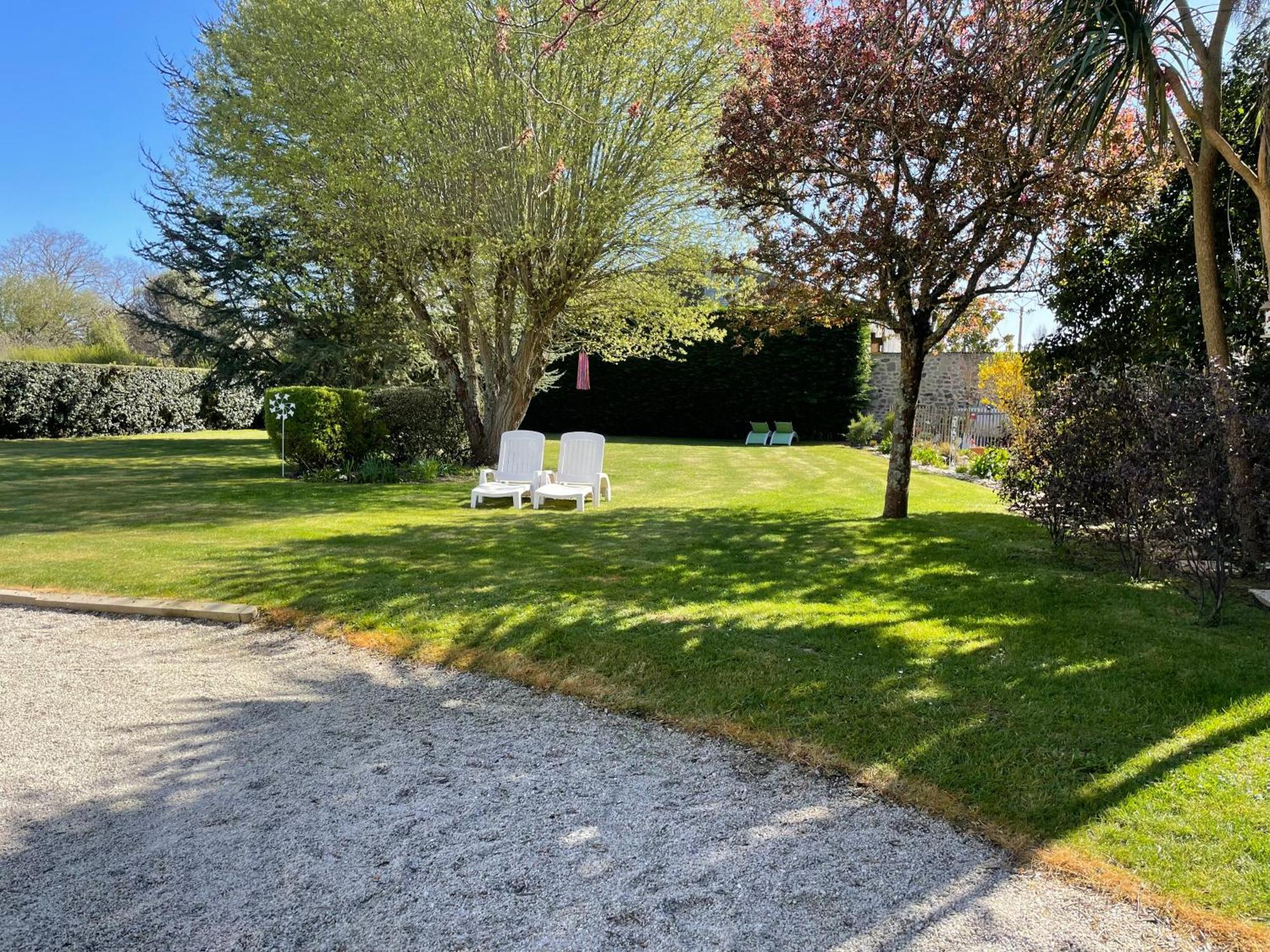 "La Revillaise" Proche Mer, Grand Jardin Clos, 2 A 5 Personnes-Adultes-Enfants- Réville Exterior foto